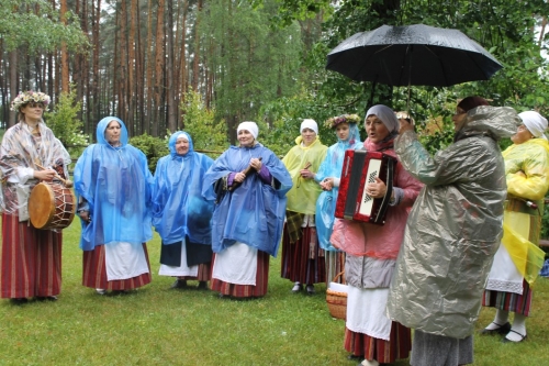 Folkloras kopa ZEIĻA piedalās NOVADU DIENĀ Brīvdabas muzejā, Rīgā 11.06.2016_18