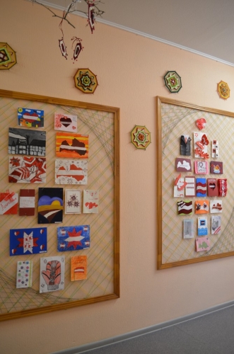 Latvijas simboli un karoga krāsas Liepu pamatskolā 2016.gada novembrī_9