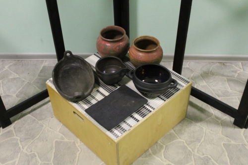 Fotoizstādes un keramikas izstādes atklāšana Ozolaines pagasta foaijē_5